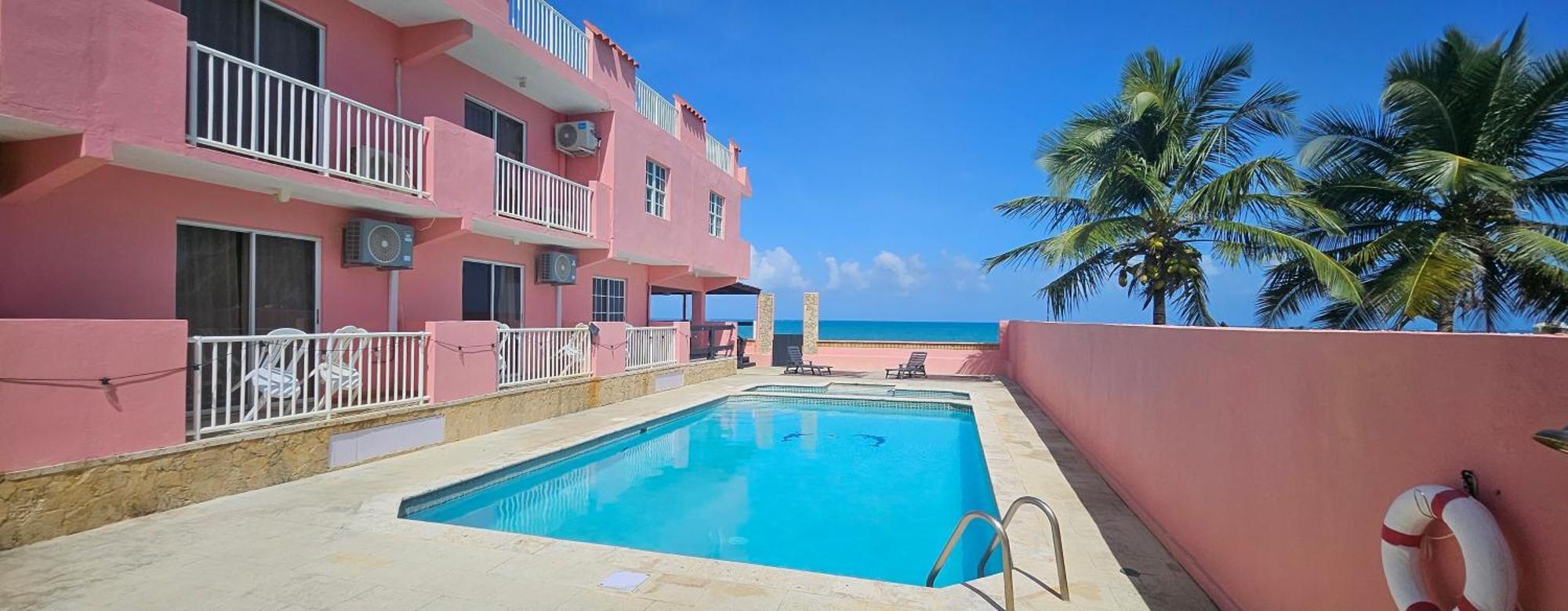 Selva Boutique Hotel - Luquillo Oceanfront Retreat - Adults Only מראה חיצוני תמונה